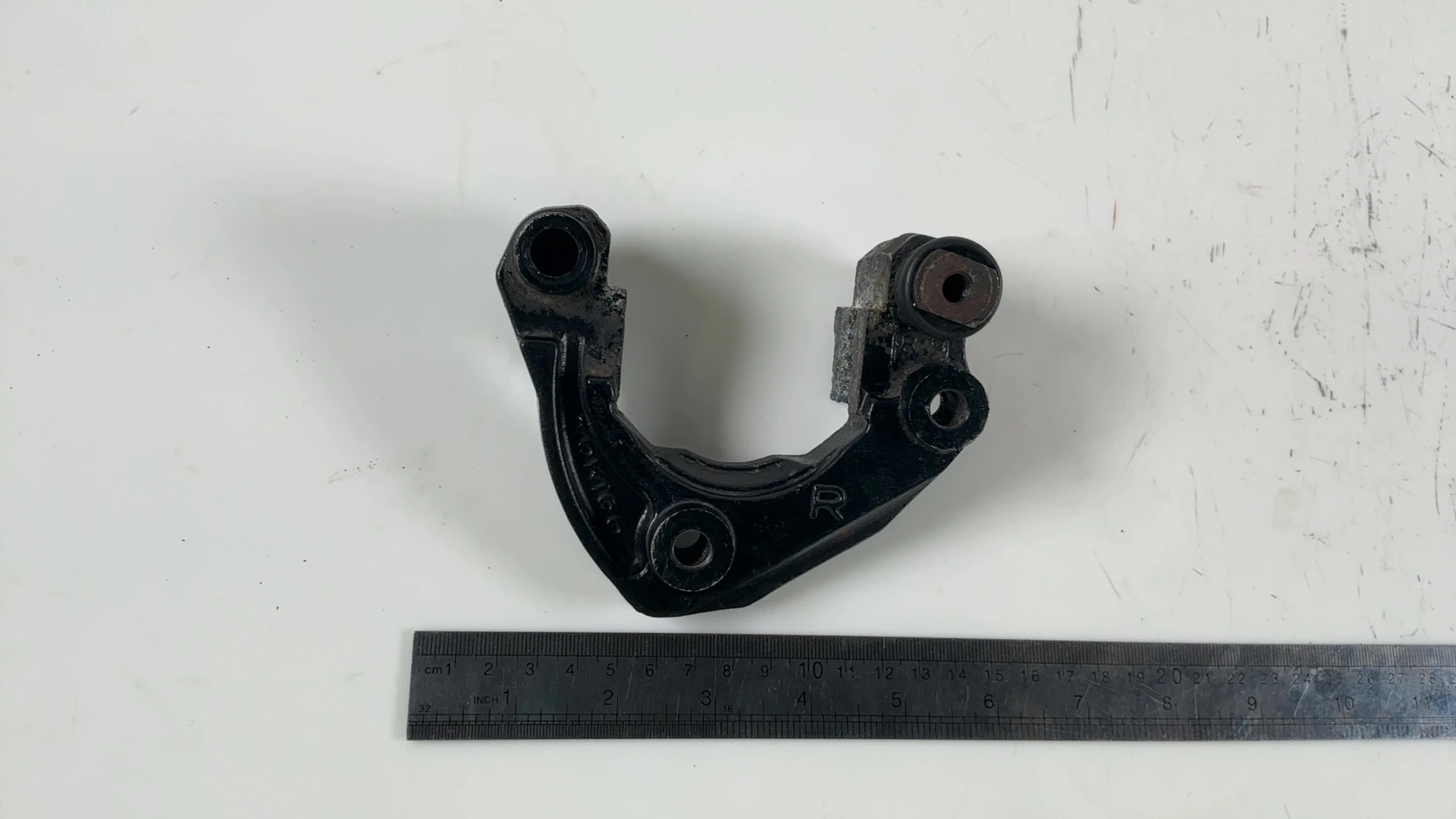 Kawasaki Z750E KZ750 750cc Front Brake Caliper Bracket 1980-1983 OEM 43041-1040 - Image 5