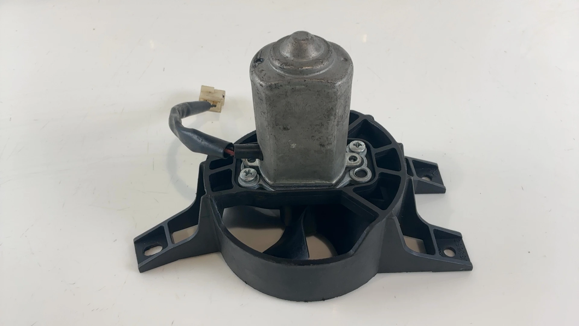 Piaggio X9 Evolution M239M 125 Radiator Cooling Fan 2004-2007 OEM 580922 - Image 2