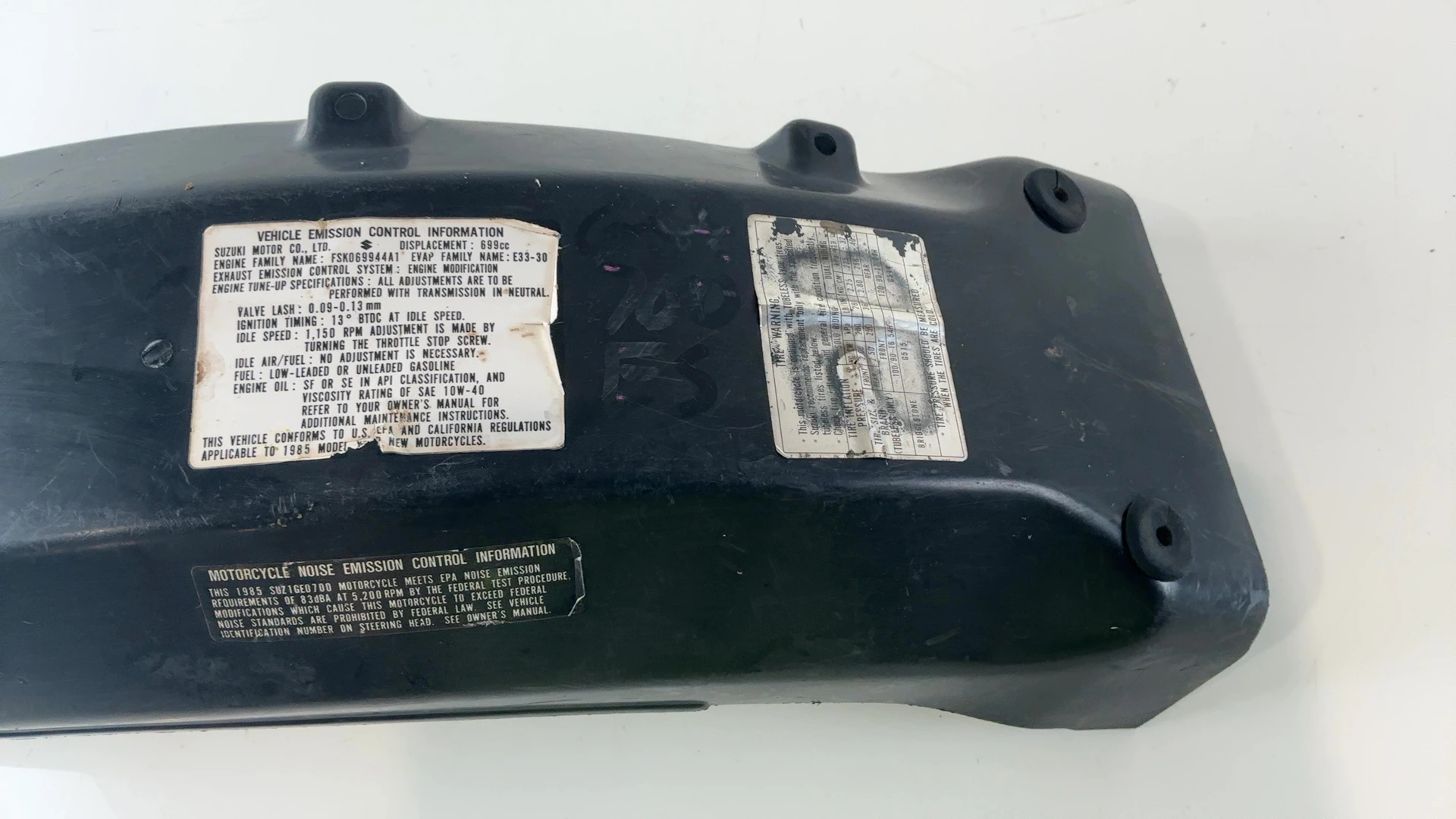 Suzuki GS700E GS700 700cc Rear Inner Fender Mud Guard 1985 1986 OEM 63112-31300 - Image 5