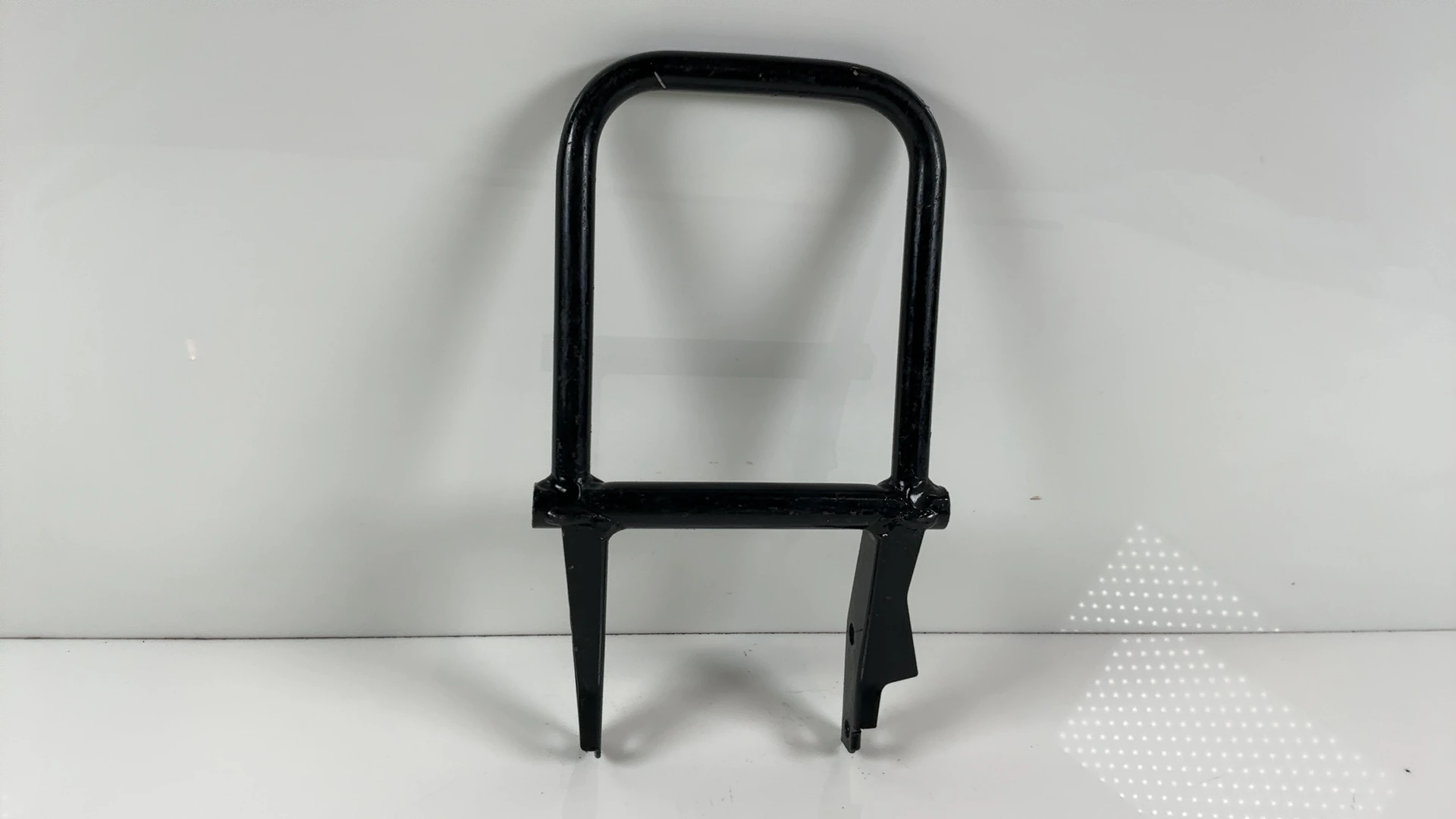 Peugeot Speedfight 1 2 50 100 CC Rear Spoiler Bracket Handle 1997-09 OEM 739127N