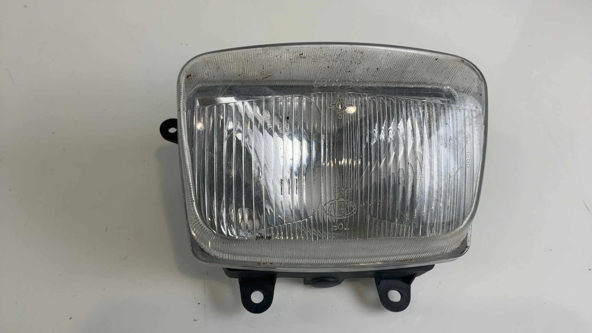 Honda Vision SA50 50cc Headlight Headlamp 1985-1994 OEM 33100-GY1-961