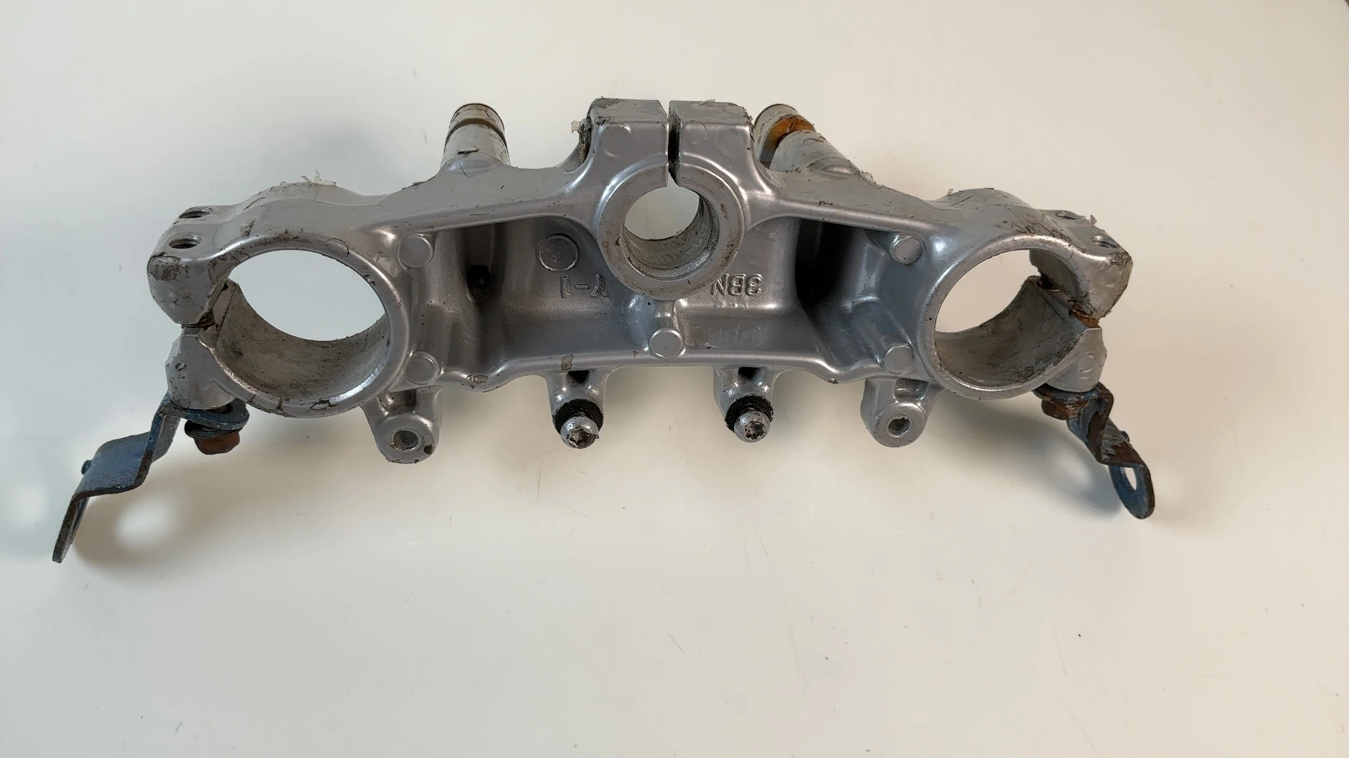 Yamaha DT125R 4BL 125cc Upper Fork Bridge Yoke 1991-1998 OEM 3BN-23435-00-35 - Image 1