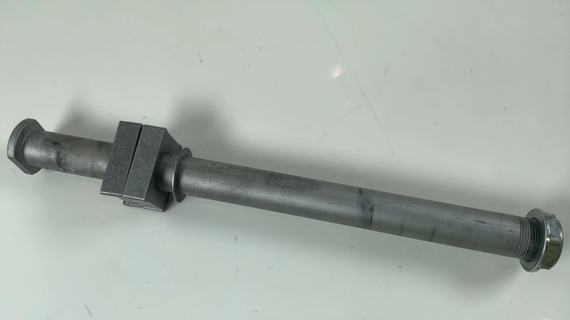Aprilia Tuono V4 Factory 1100 Rear Wheel Axle 2021-2026 OEM 8587315 - Image 8