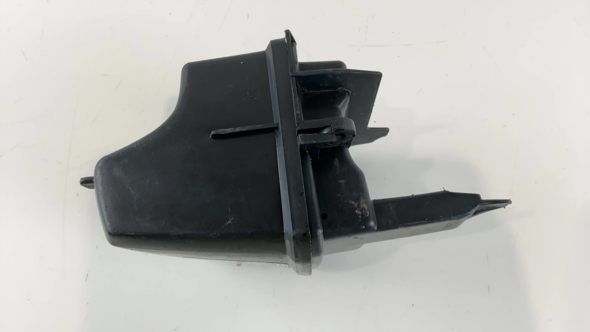 Honda Melody Deluxe AB07 50cc Air Filter Box 1980-1983 OEM 17206-GA7-000 - Image 2
