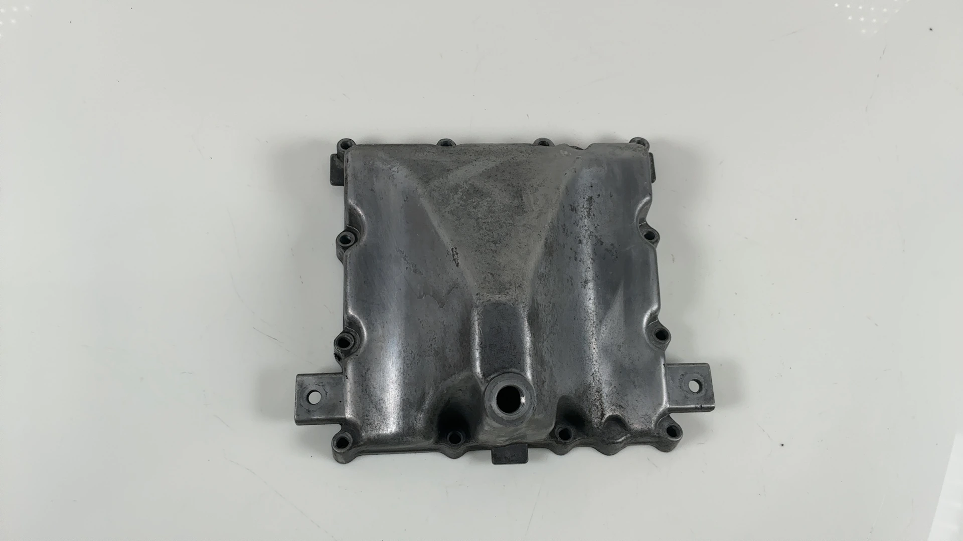 Suzuki GSXR 600 750 Oil Pan 1996 1999 OEM 11511-33E00