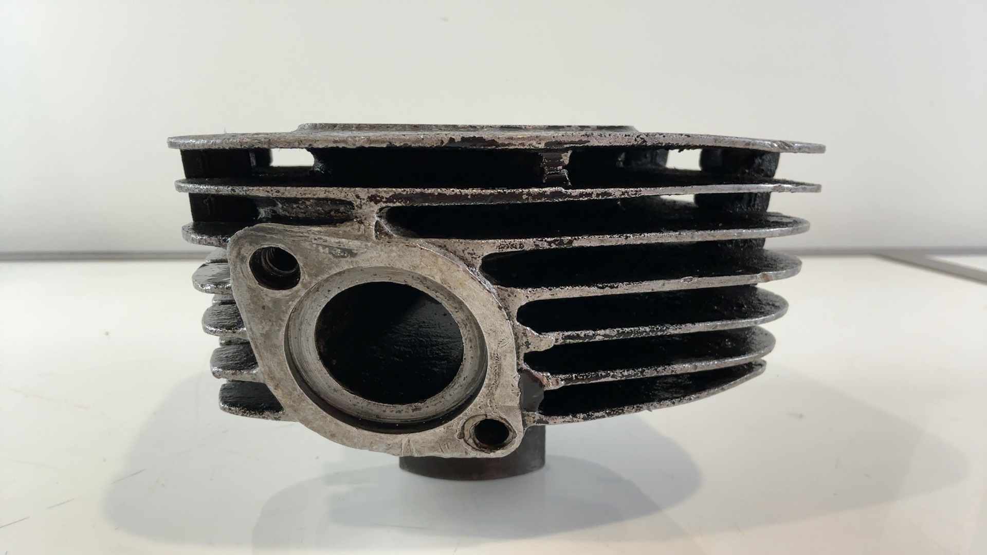 Suzuki GP100 GP100C GP100N 100cc Cylinder Barrel 1978 1979 OEM 11210-39212 - Image 11
