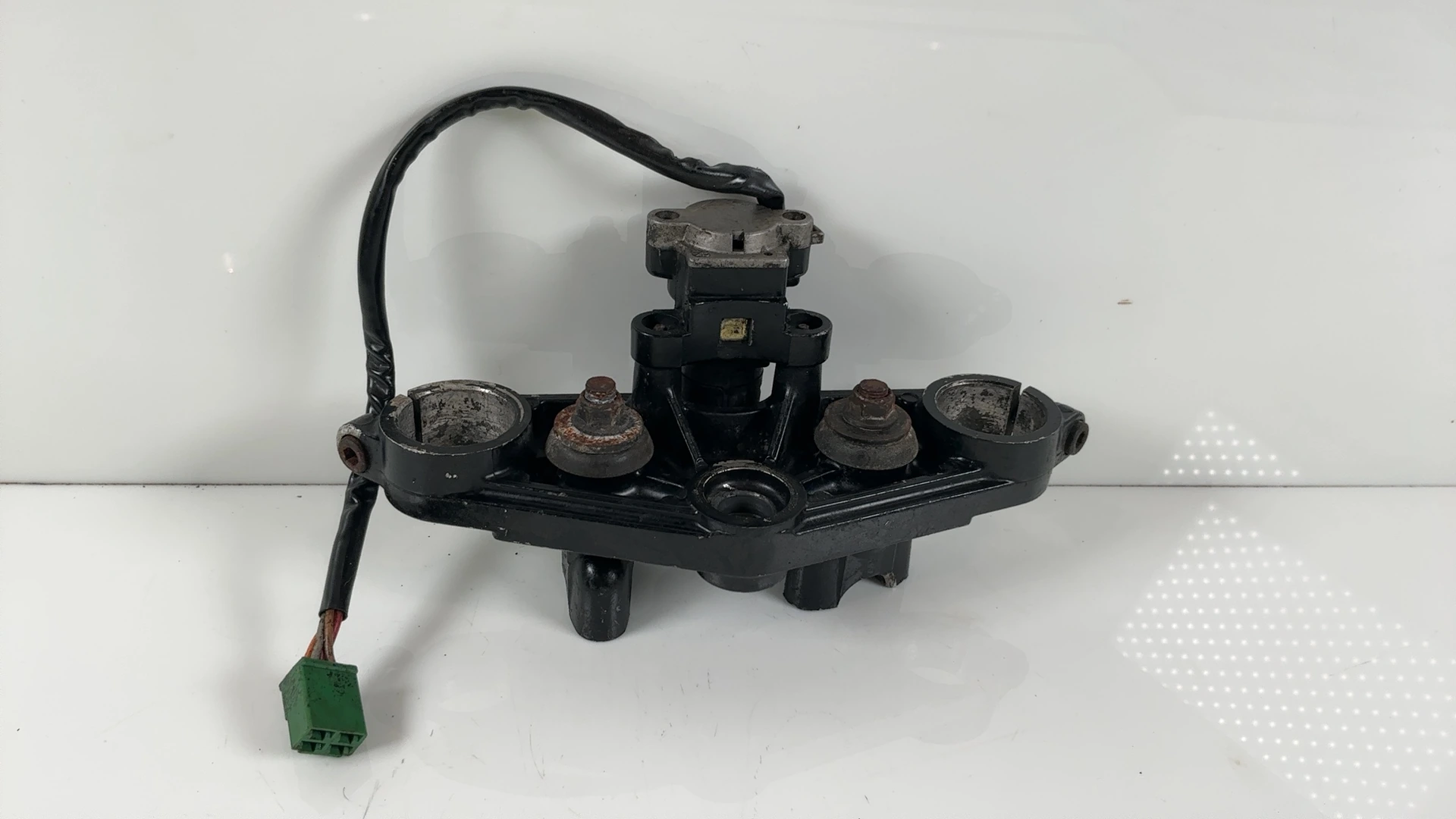 Suzuki GS500E GM51B 500cc Upper Fork Bridge Yoke 1989-2000 OEM 51311-01D00 - Image 1
