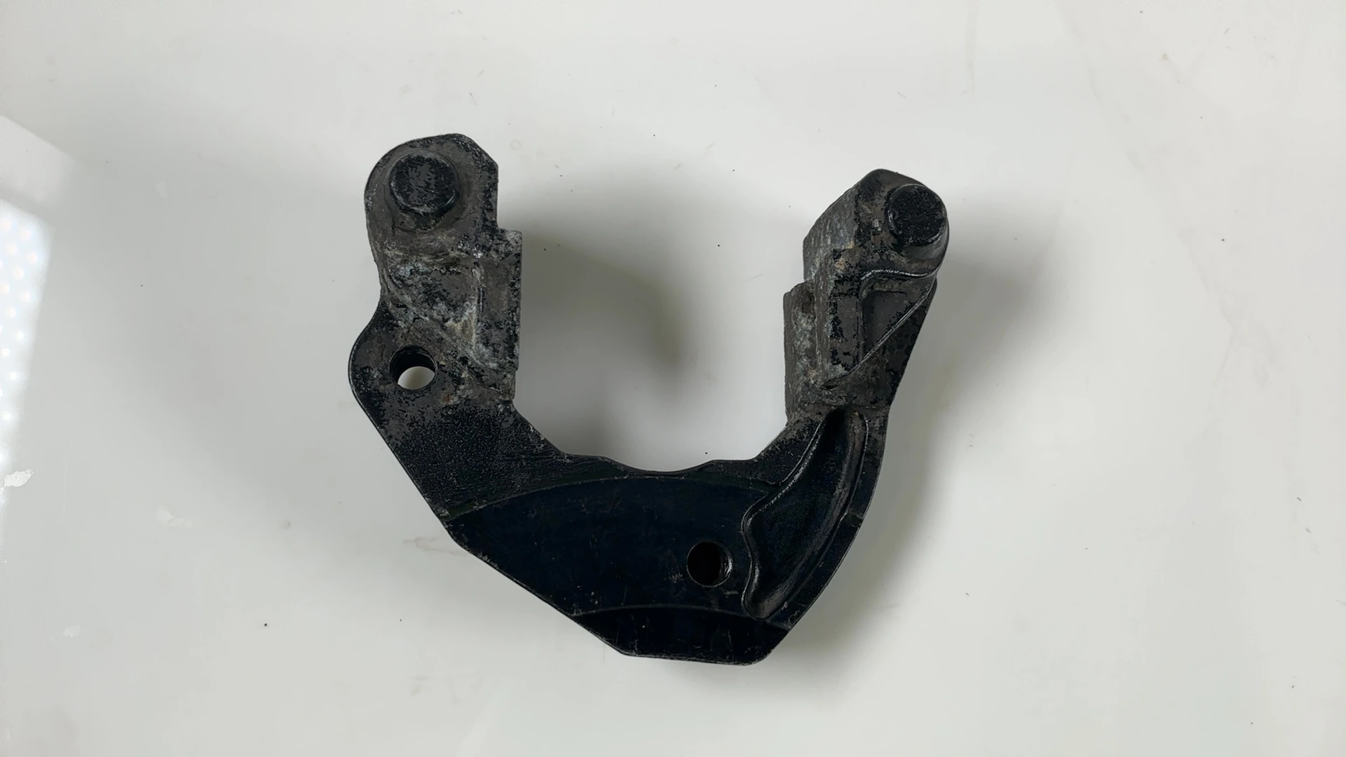 Kawasaki Z750E KZ750 750cc Front Brake Caliper Bracket 1980-1983 OEM 43041-1040 - Image 2