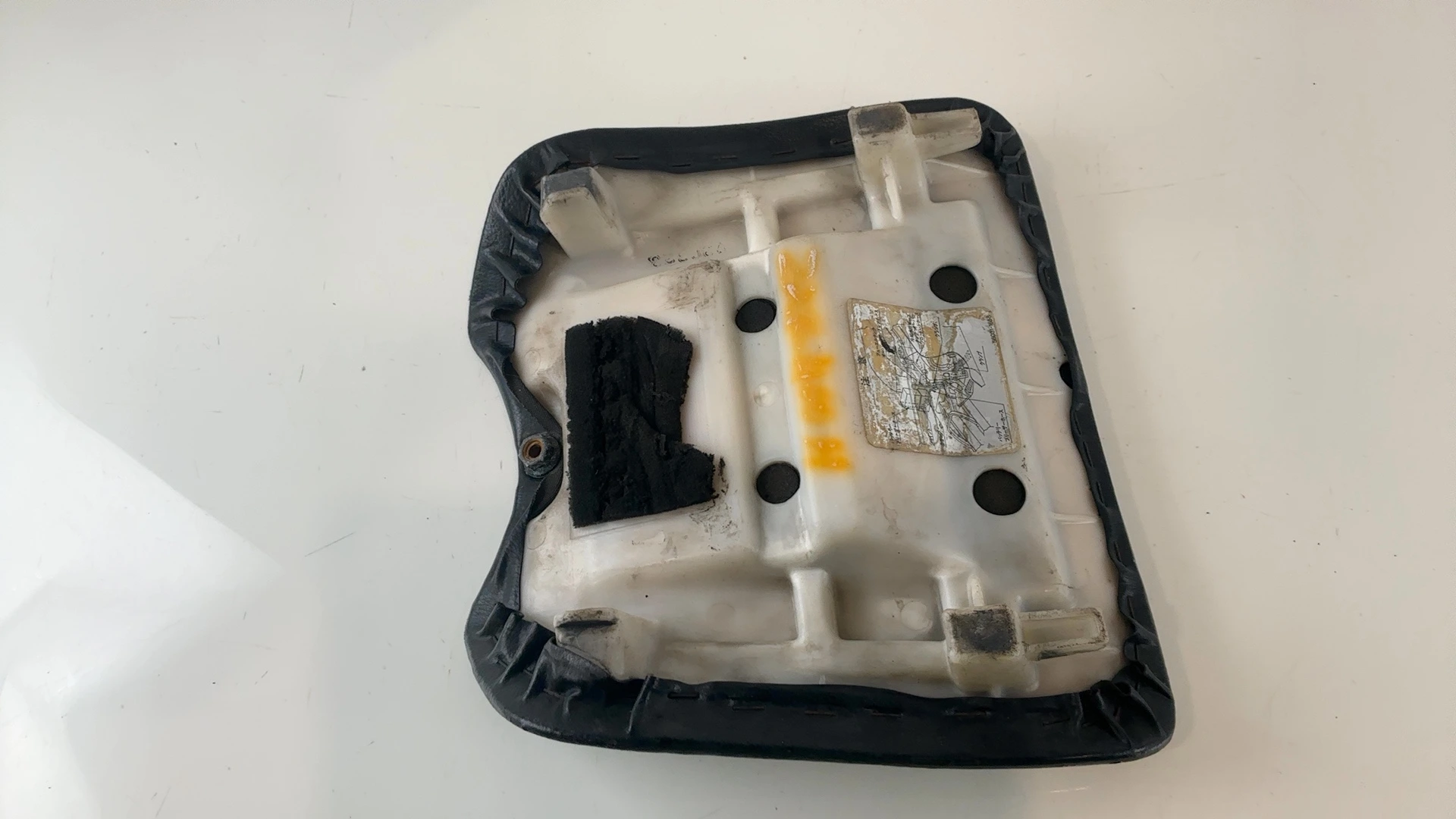Kawasaki ZXR400 ZX400H 400 CC Rider Front Seat 1989-1990 OEM 53001-1642-MA - Image 2