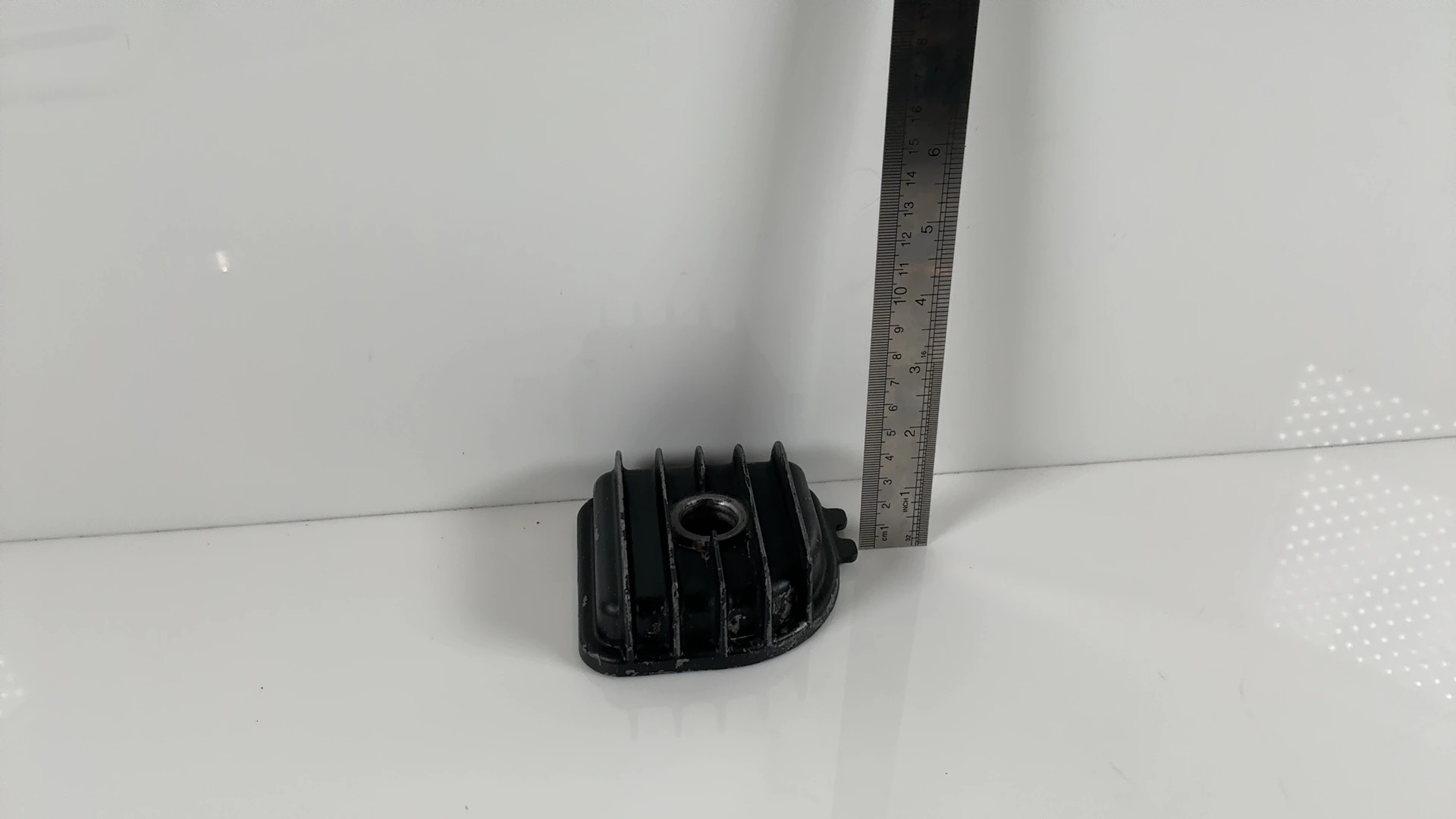 Honda CB450S PC17 450 Engine Oil Filter Cover Case 1986-1990 OEM 15411-413-000 - Image 4