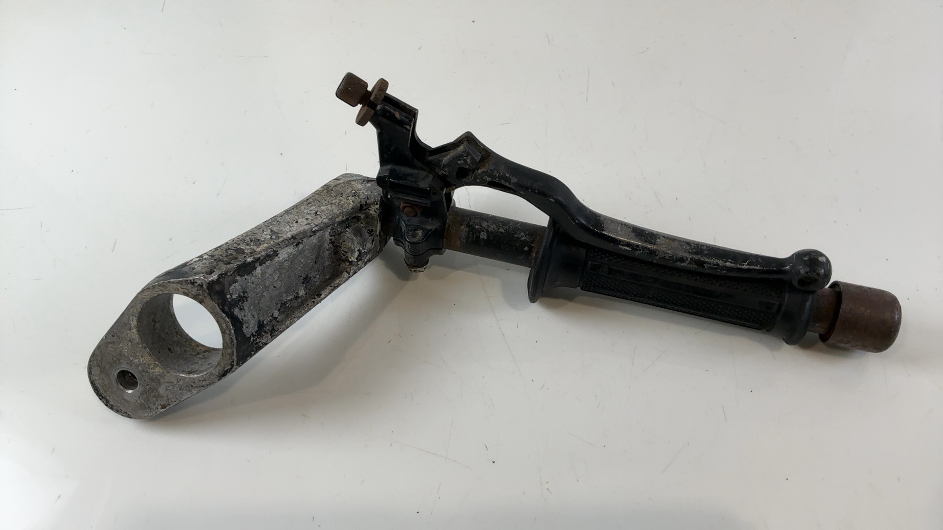 Suzuki GSX550ES GN71D 550cc Left Handlebar Clip On 1983-1987 OEM 56151-43501 - Image 3