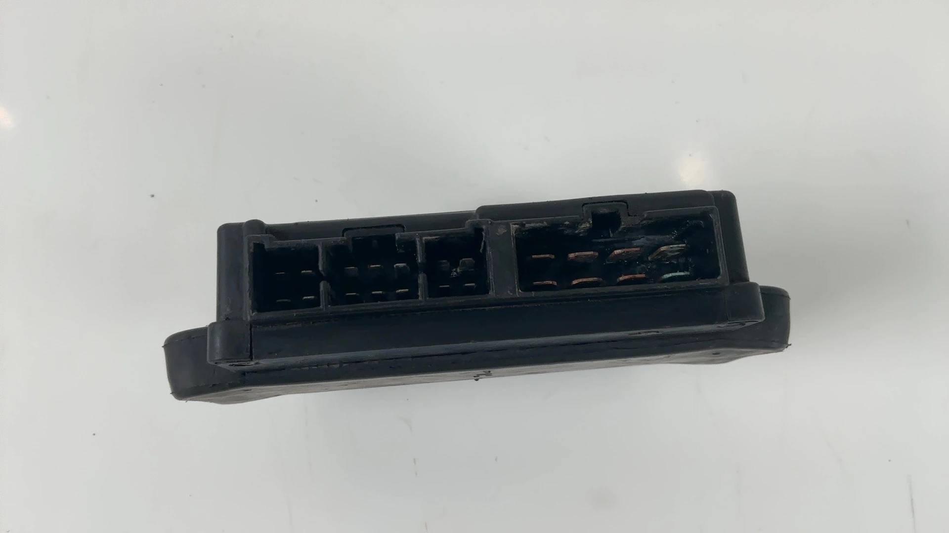 Kawasaki Ninja ZZR1100 ZX11 1100cc Junction Box Fuse Box 1990-1992 26021-1061 - Image 4