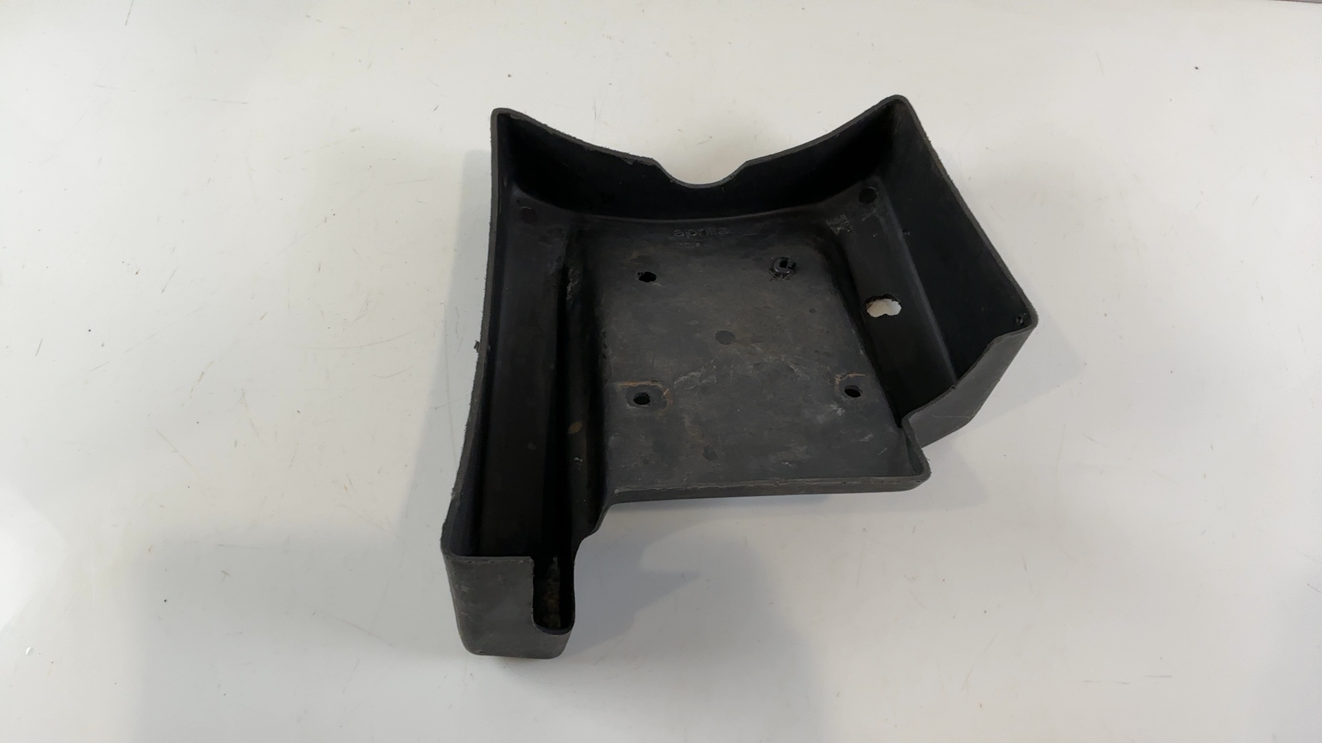 Aprilia AF1 Project 108 125 125cc Rear Inner Fender Mudguard 1987 1988 AP8130418 - Image 2