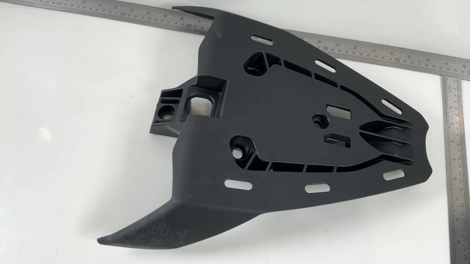 Aprilia RS660 Tuono 660 Rear Passenger Handle Luggage Bracket 2021-26 2B006651 - Image 3