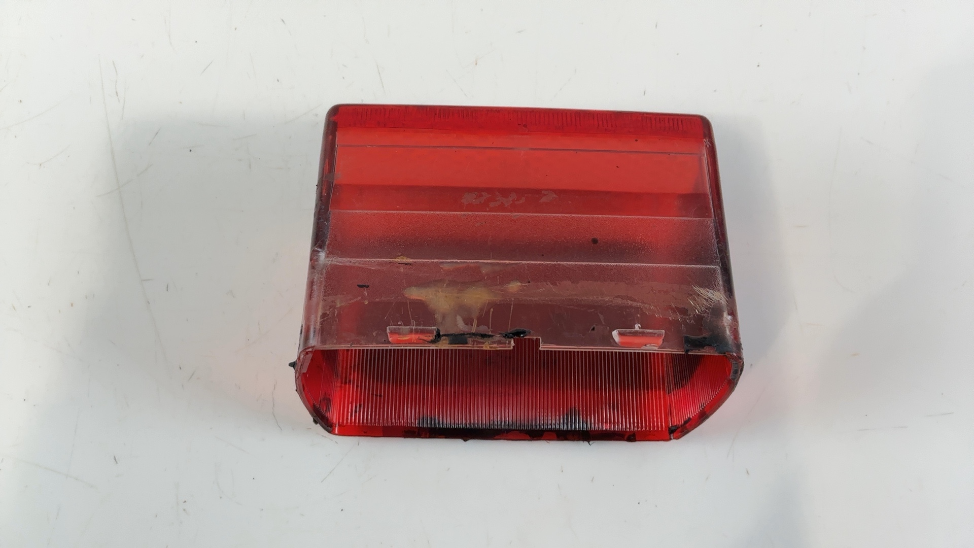 Yamaha TZR250 250 Rear Tail Light Lens 1986-1995 OEM 1UJ-84710-00-00 - Image 4