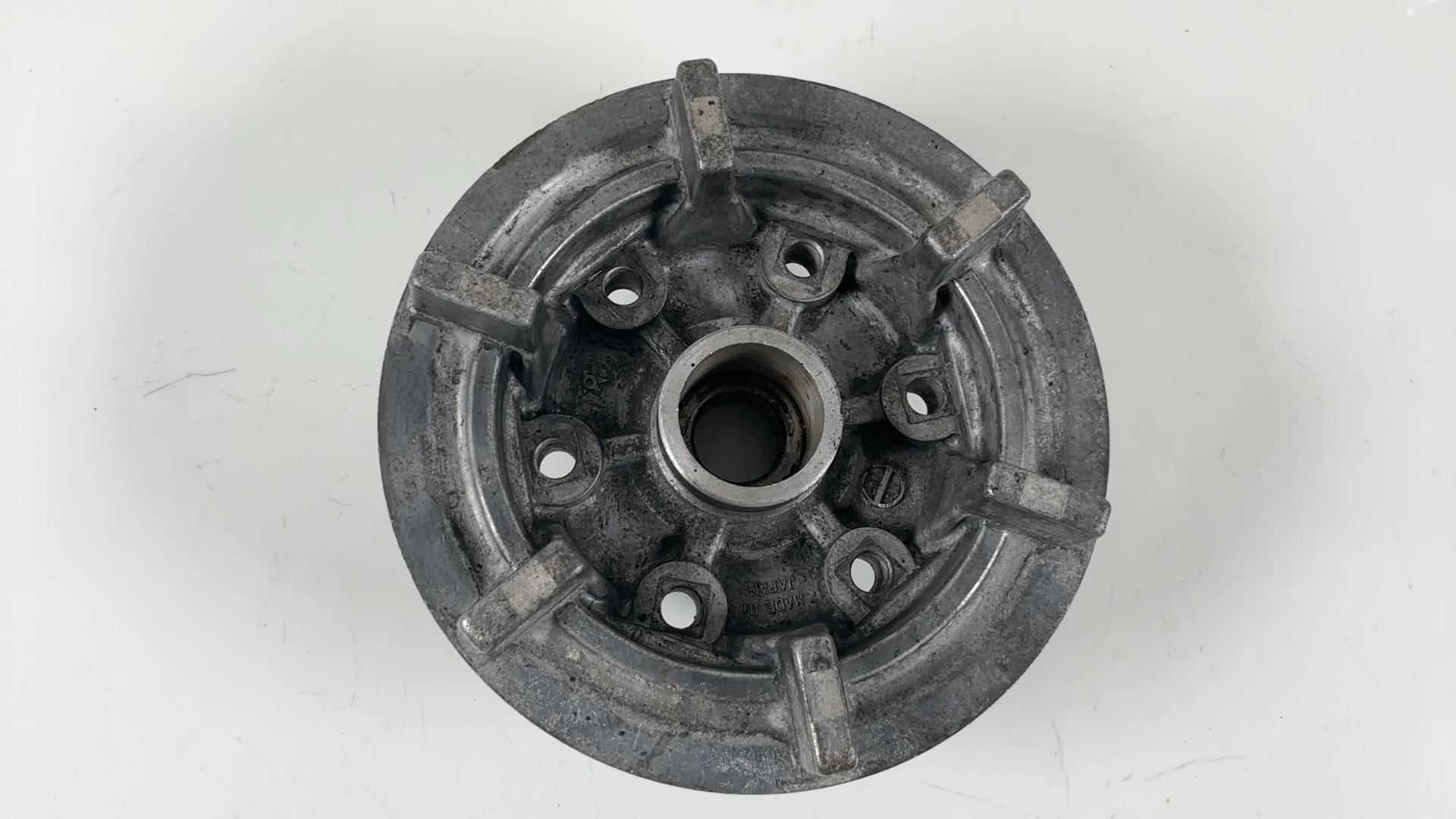 Suzuki GS750 GS 750 750cc Rear Sprocket Hub Carrier 1977-1979 OEM 64611-31000
