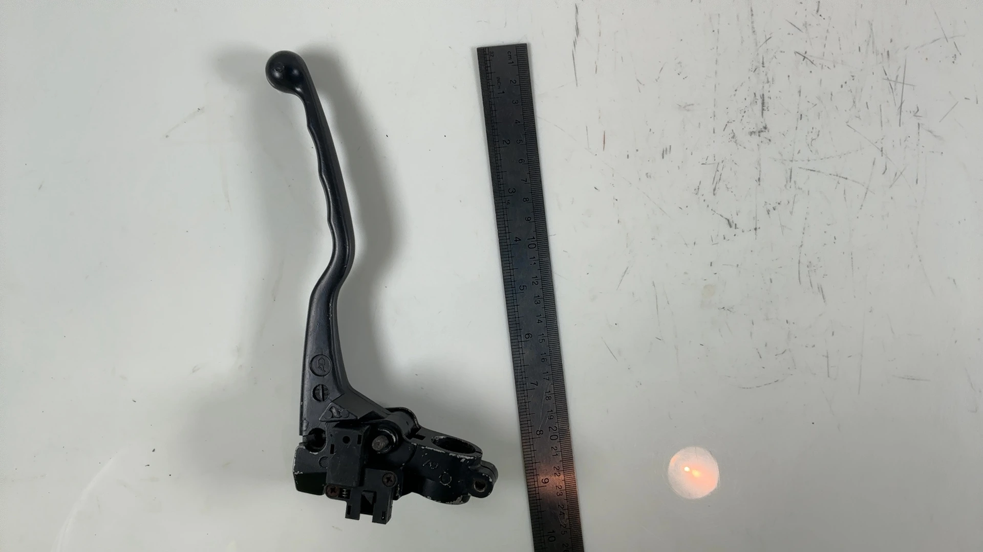 Kawasaki GPZ750 ZX750A Clutch Lever And Yoke 1983-1984 OEM 46076-1041 / 13091-1046 - Image 3