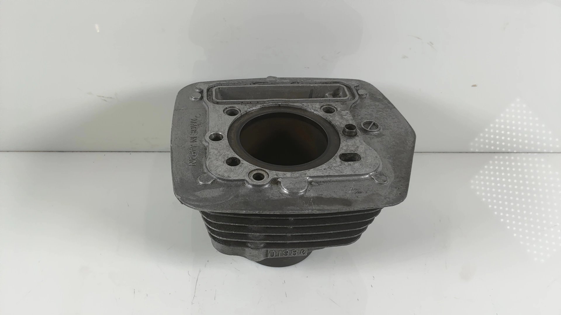 Kawasaki KLT200 KLT 200 CC Engine Cylinder Jug Piston 1981-1984 OEM 11005-1335 - Image 1