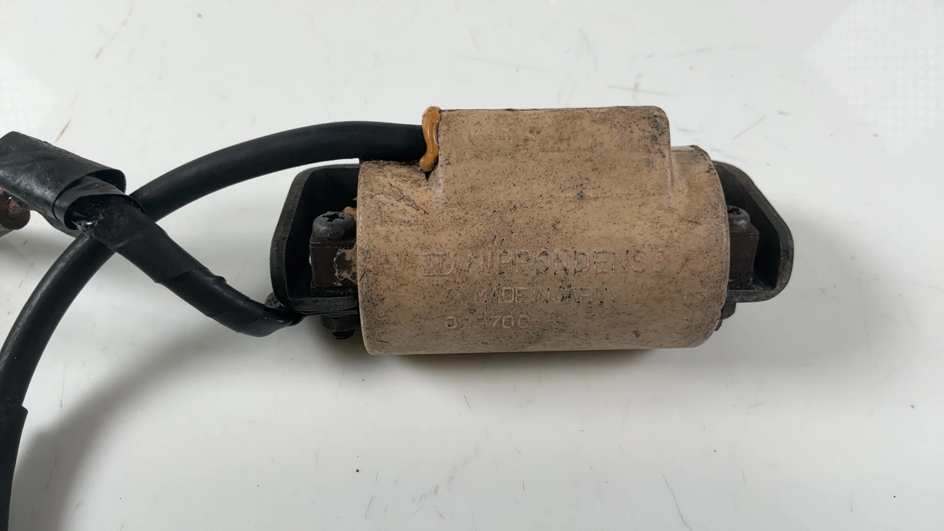 Yamaha XS400 XS400S 400cc Ignition Coil 1977 1978 OEM 1L9-82310-51 - Image 6