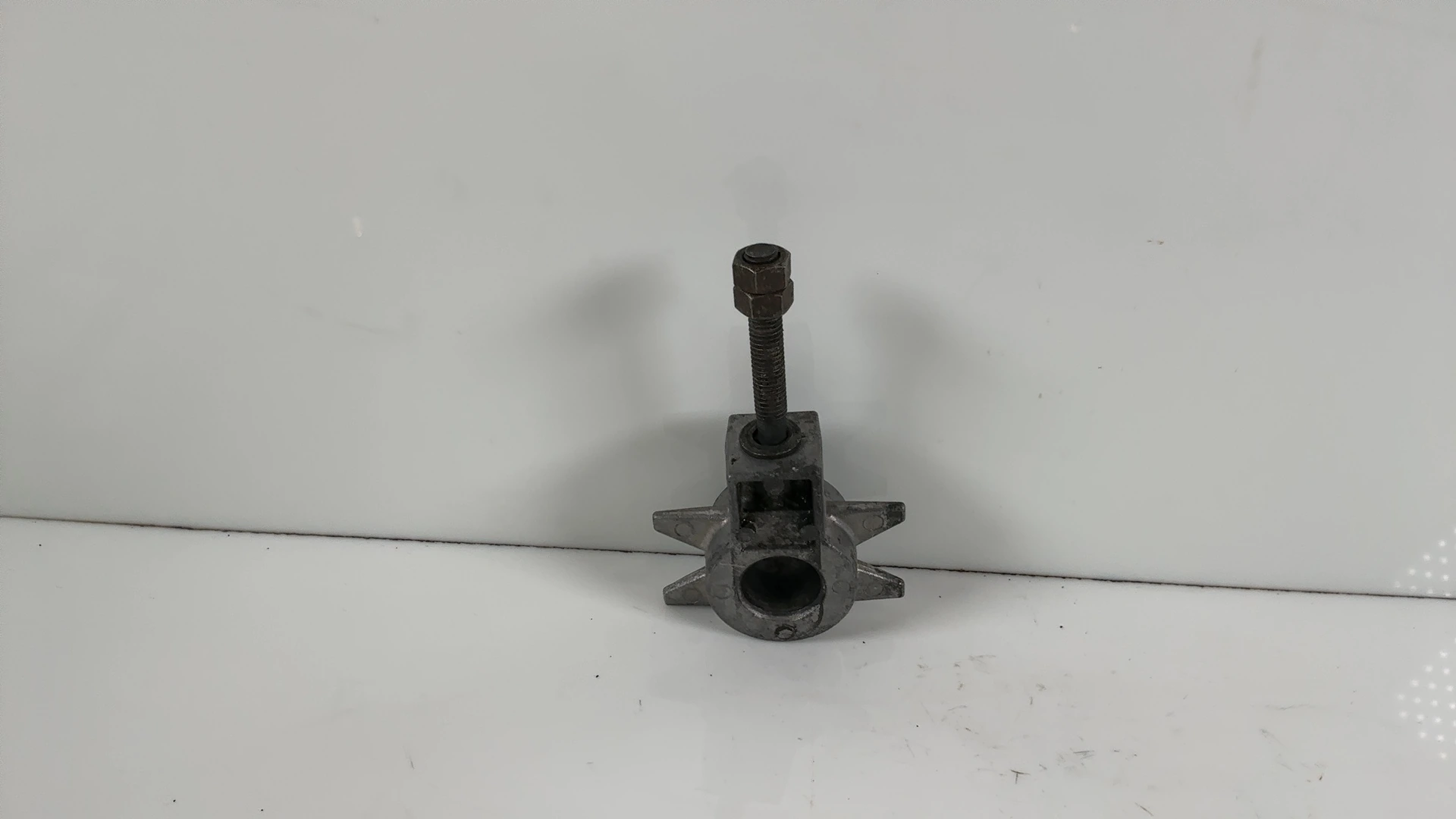Kawasaki KZ1000 E ST 1000CC Transmission Sprocket Cover 1979-1980 OEM 14025-1092 - Image 2