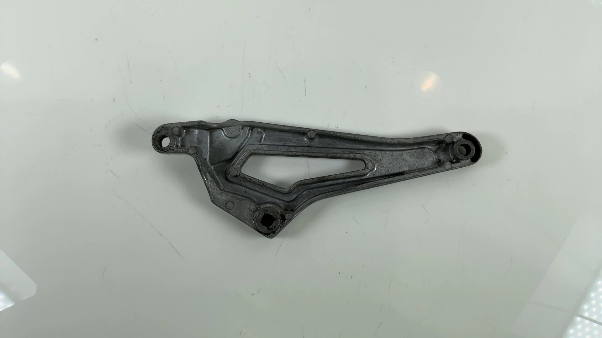 Yamaha RD125LC RD125 LC 125cc Left Side Foot Rest Bracket 1982-1986 10W-27442-01 - Image 3