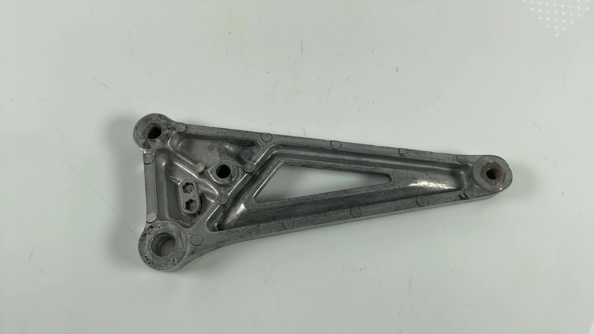 Honda CB250 Nighthawk 250cc Left Front Footrest Bracket 1991-2008 50700-KC1-000 - Image 3
