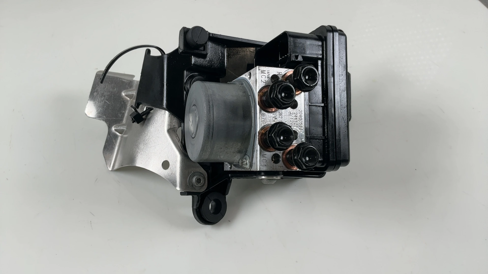 Aprilia Tuono RSV4 1100 Factory ABS Module Pump 2021-2026 OEM 2D000589 - Image 7