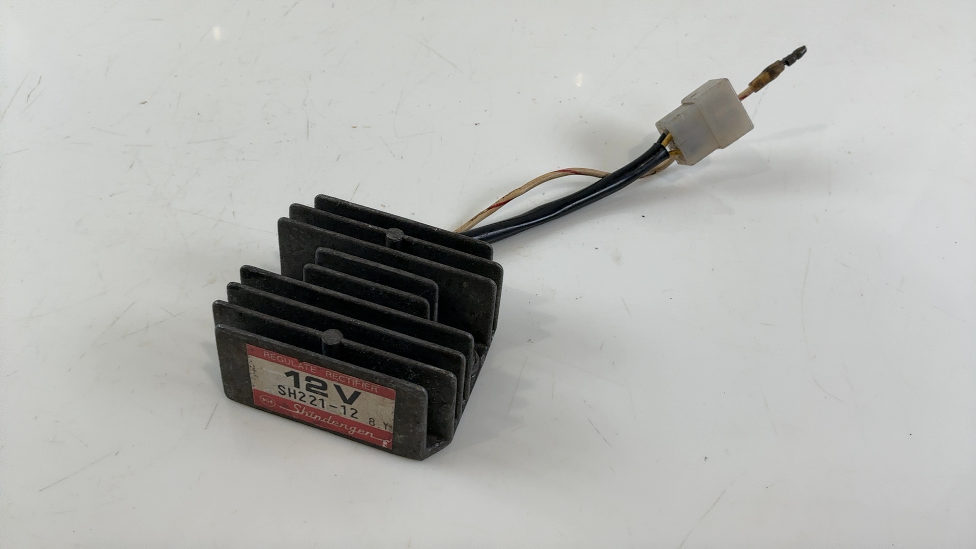 Kawasaki KZ305 CSR 305 CC Voltage Regulator 1981 1982 OEM 21066-1013
