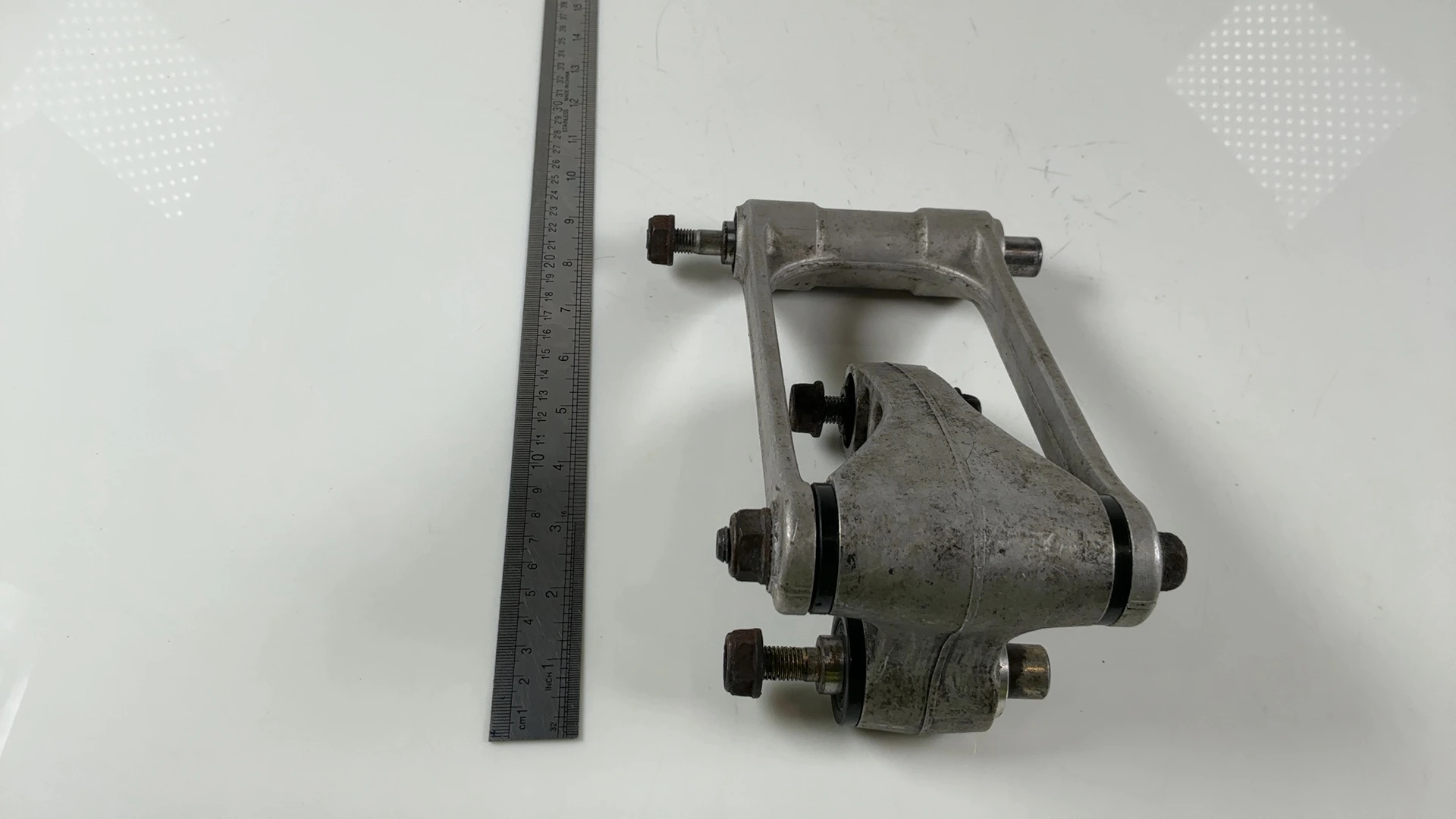 Honda CBR600RR PC37 600cc Rear Shock Linkage Arm 2003-2004 OEM 52465-MEE-000 - Image 4