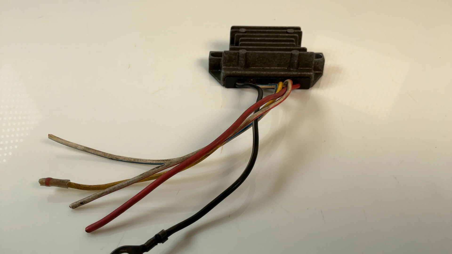 Suzuki GS550 GS550E 550CC Voltage Regulator Rectifier 1977-1979 OEM 32800-44010 - Image 7