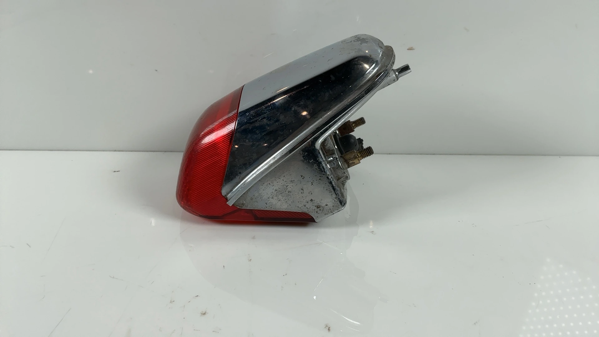 Honda Shadow VT750 750cc Rear Brake Tail Light 1998-2003 OEM 33701-MBA-671 - Image 3