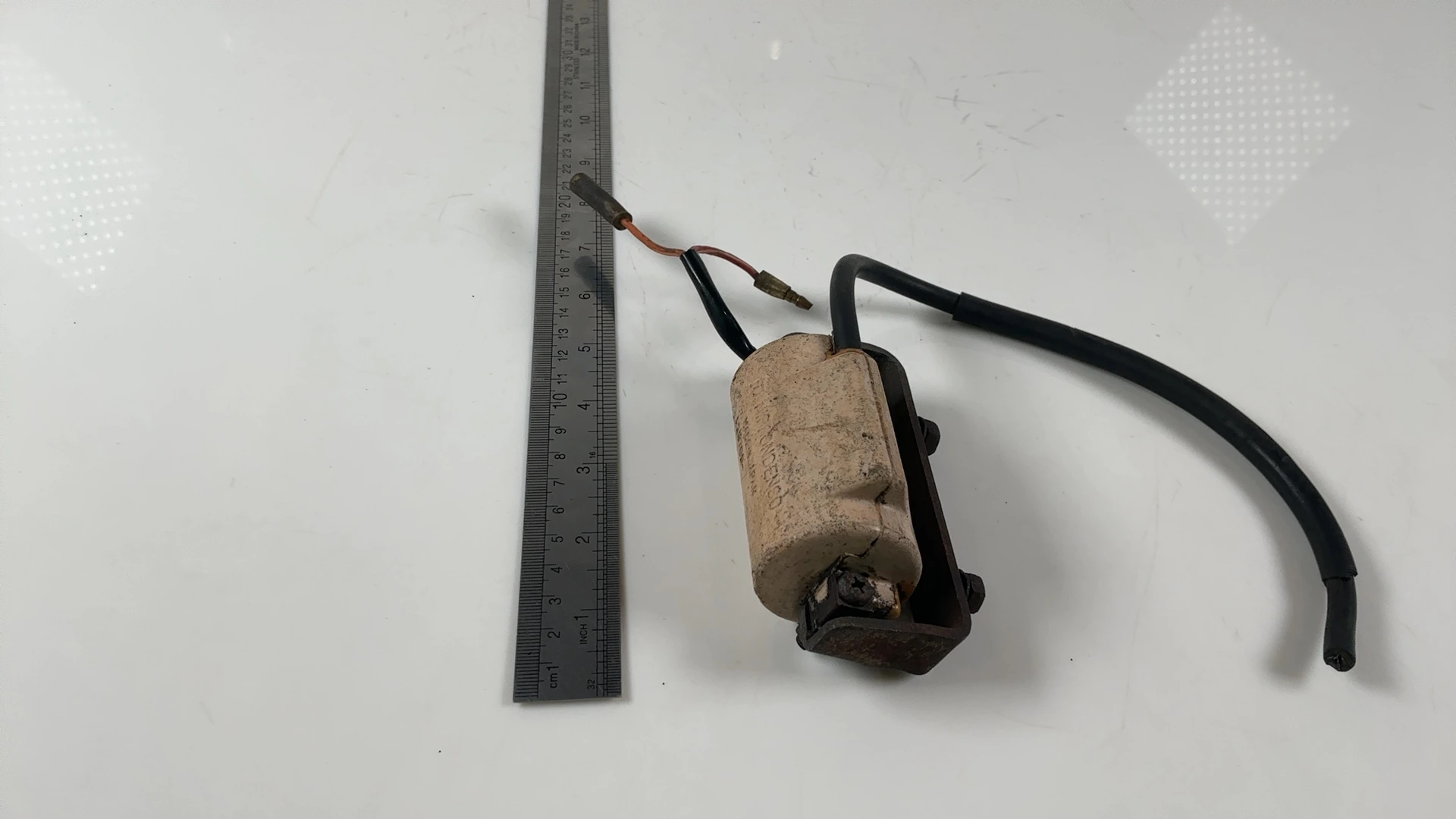 Yamaha XS400 XS400S 400cc Ignition Coil 1977 1978 OEM 1L9-82310-51 - Image 4