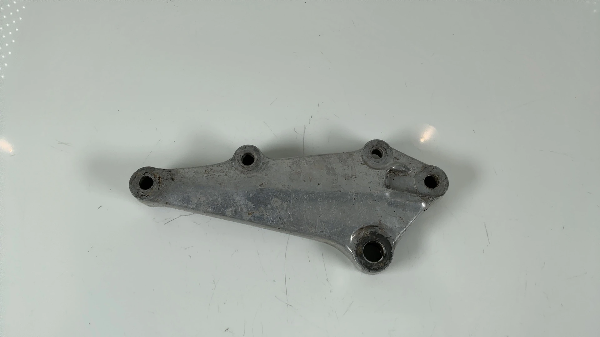 Honda CB400T CB400 Hawk 400cc Left Foot Peg Mount Bracket 1977-78 50700-413-000 - Image 2