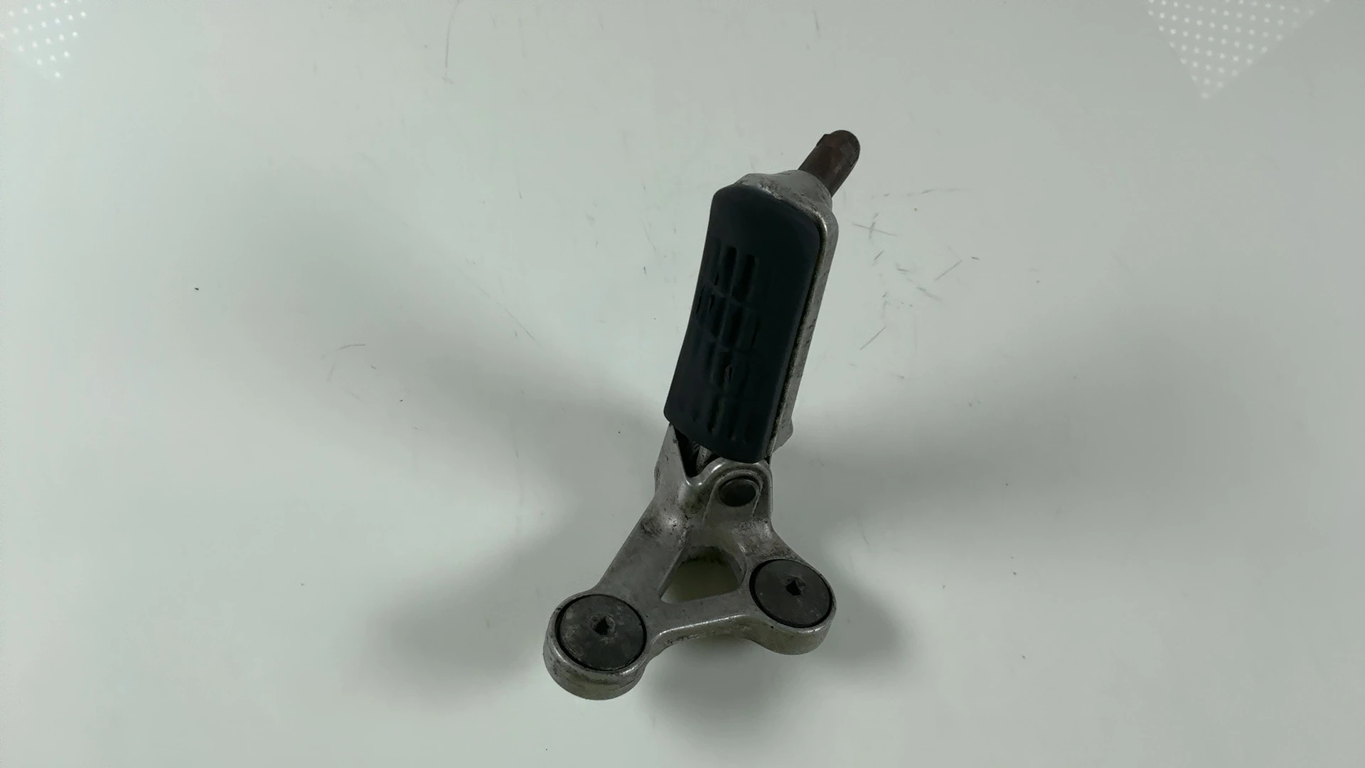Honda CBR1000F SC24 1000cc Left Foot Rest Bracket 1989-1992 OEM 50640-MS2-670 - Image 6