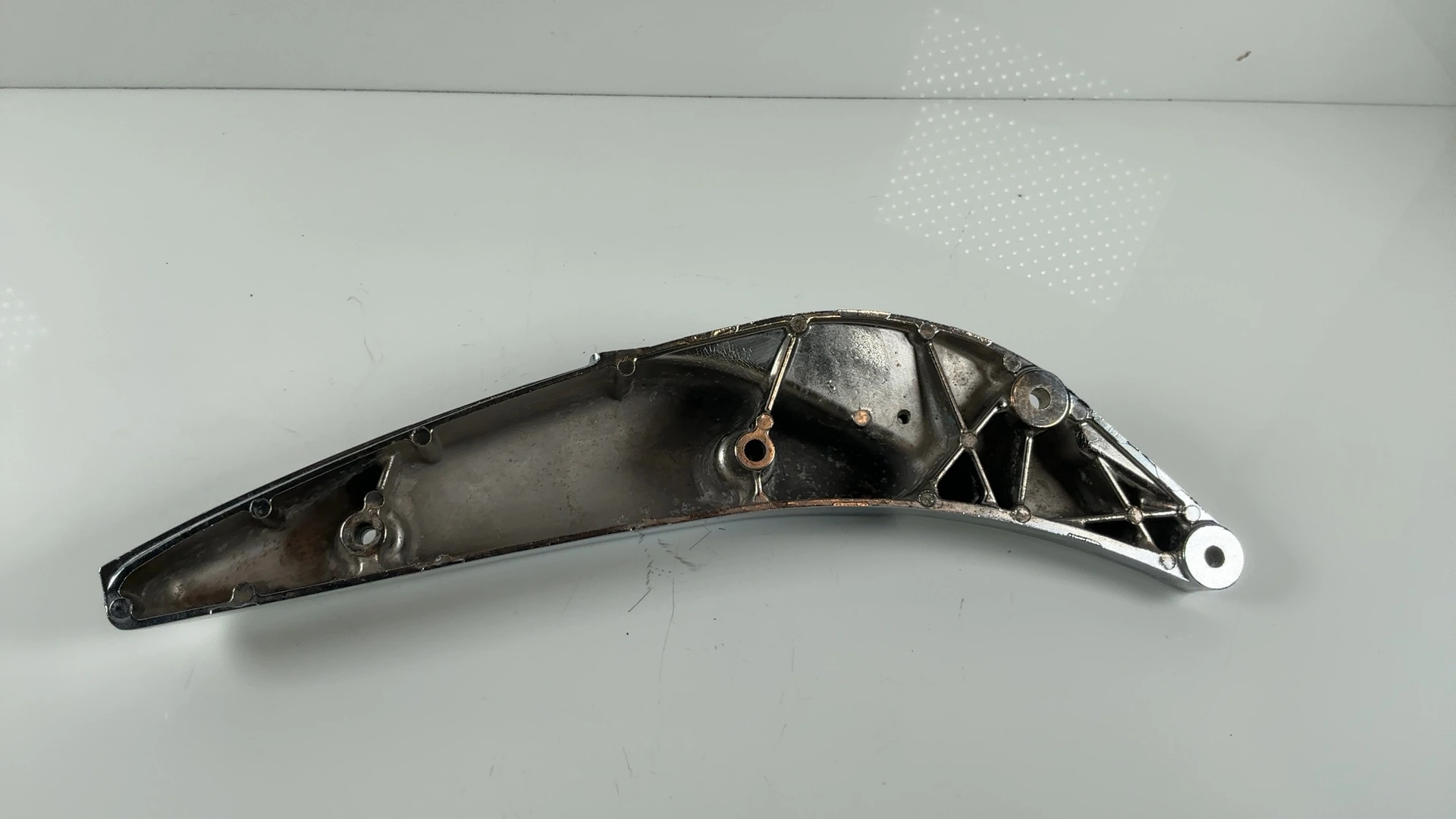 Suzuki Boulevard M109R VZR1800 Left Rear Fender Bracket 2006-2025 41621-48G00 - Image 5