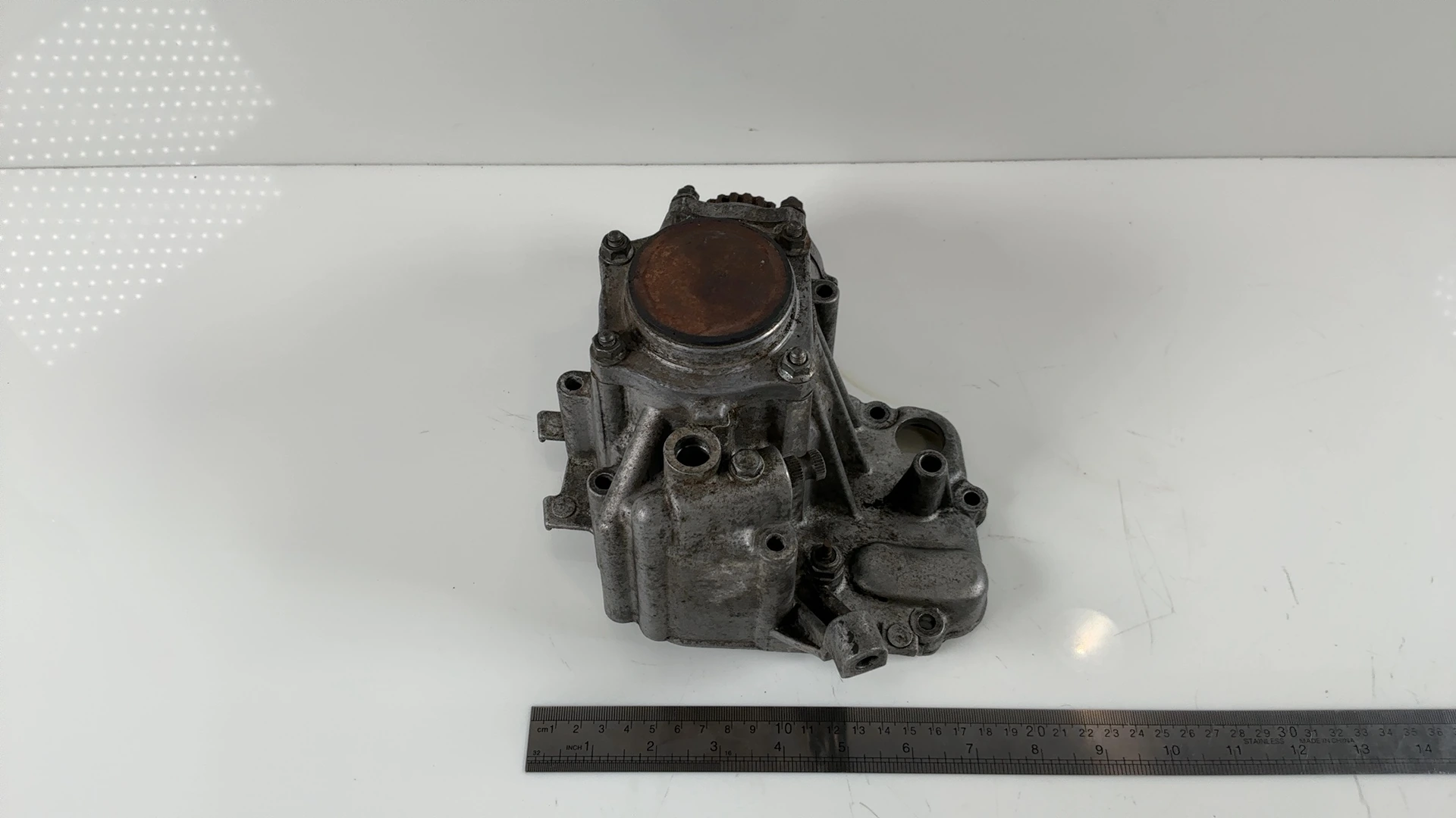Kawasaki GT750 Z750P 750cc Middle Bevel Drive Gear Case 1982-1990 OEM 13101-1153 - Image 2