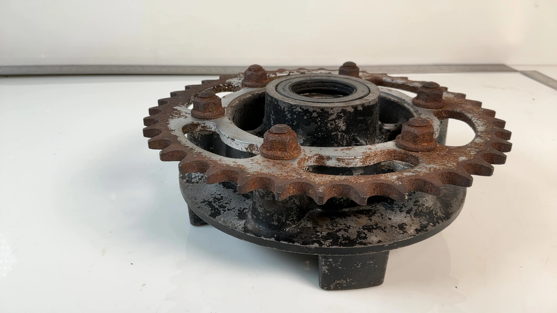 Kawasaki Ninja ZX600D 600cc Rear Sprocket Hub 1990-1993 OEM 42033-1215 - Image 4