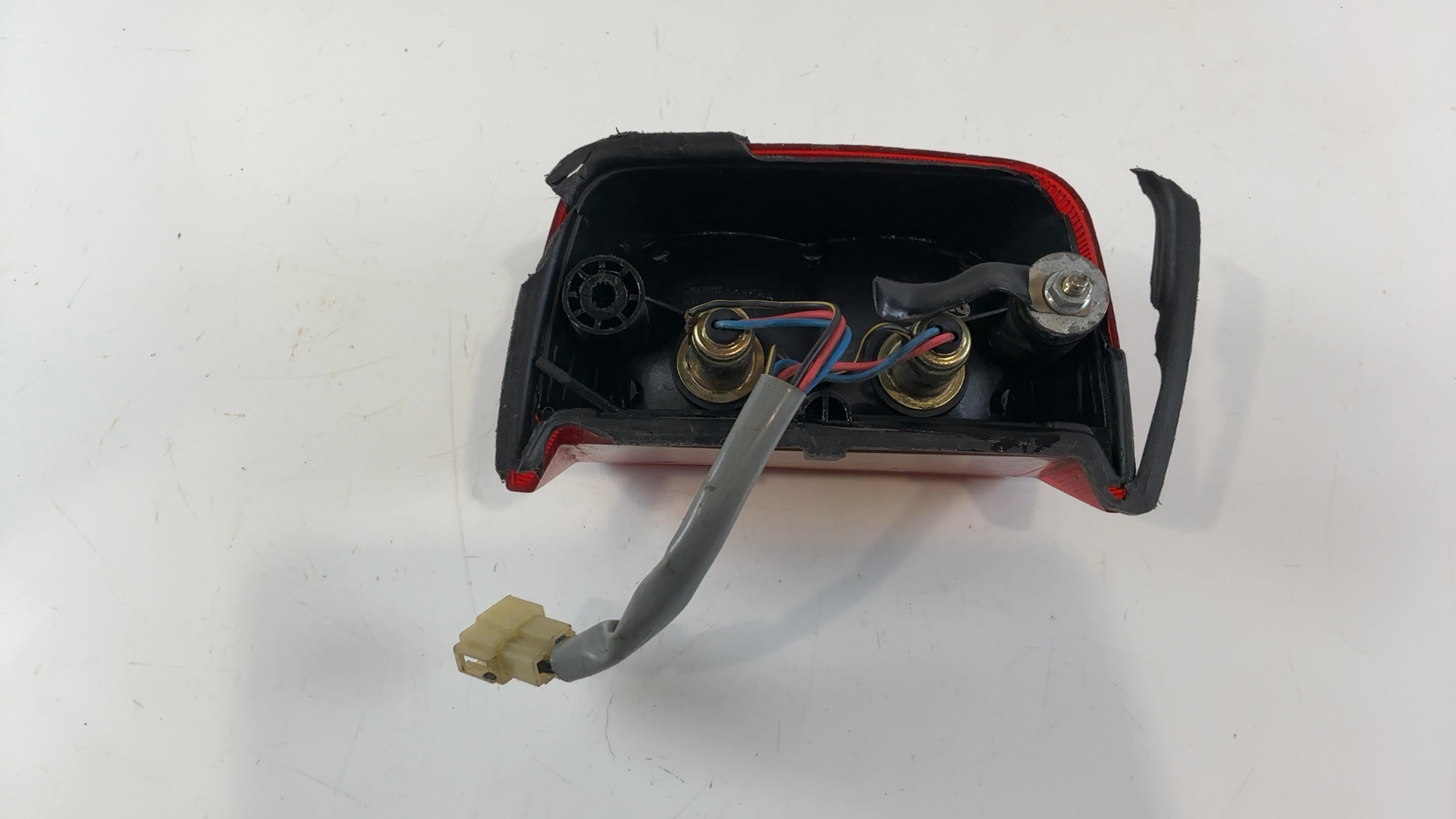 Kawasaki Zephyr ZR550 550cc Rear Tail Light 1990-1999 OEM 23025-1211 - Image 2