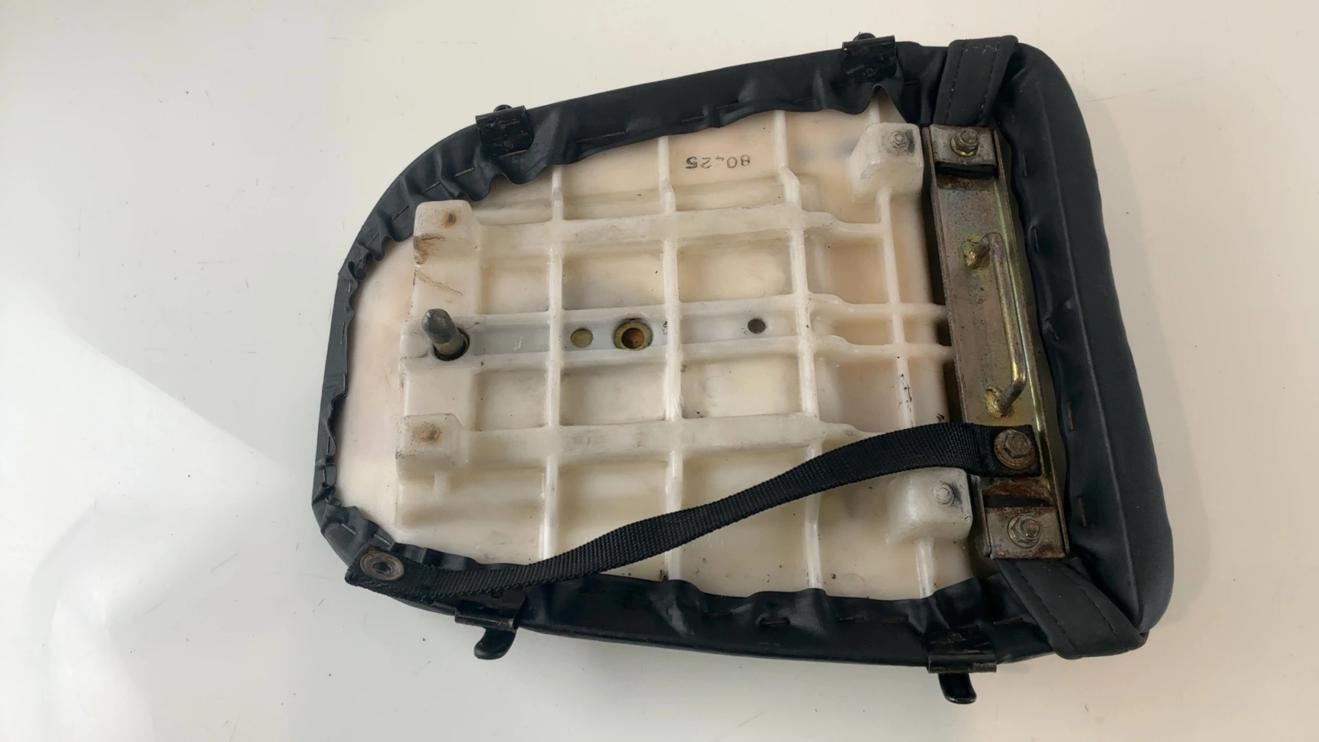 Kawasaki ZXR400 ZX400L 400cc Rear Passenger Pillion Seat 1991-99 OEM 53001-1645 - Image 2