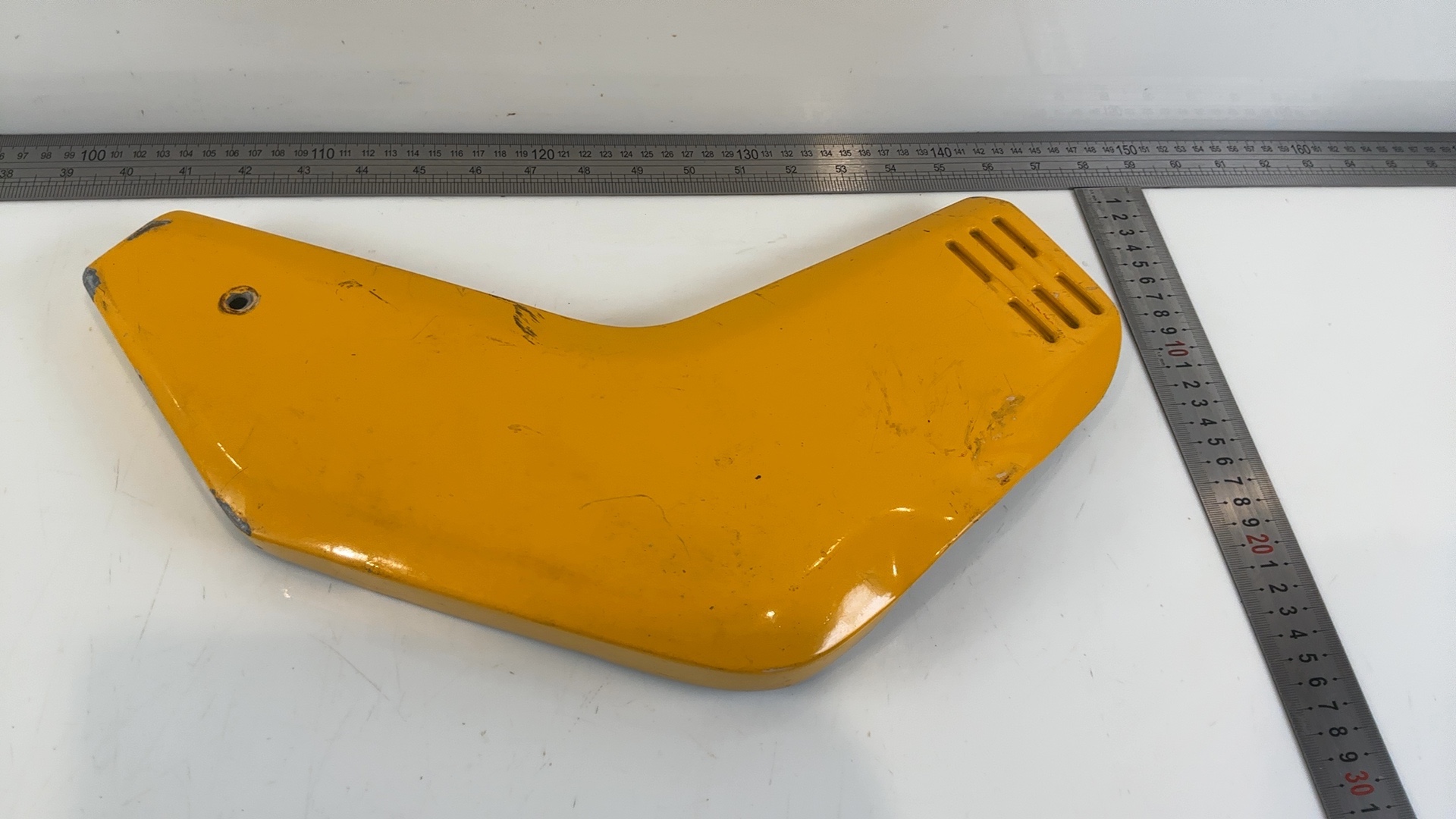 Suzuki Katana GS650G 650 CC Right Side Fairing Cover 1981-1983 OEM 47111-34300 - Image 3