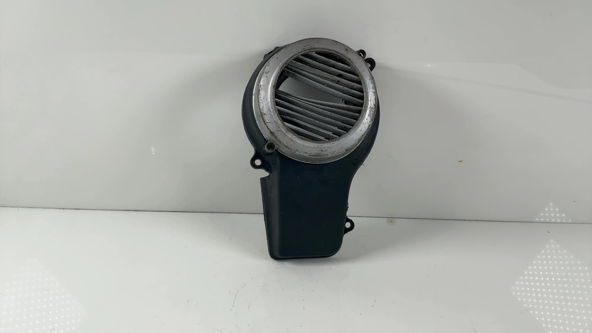 Honda Melody Mini Tact AB07 Engine Cooling Fan Cover 1981-1985 19610-AB07-000 - Image 1
