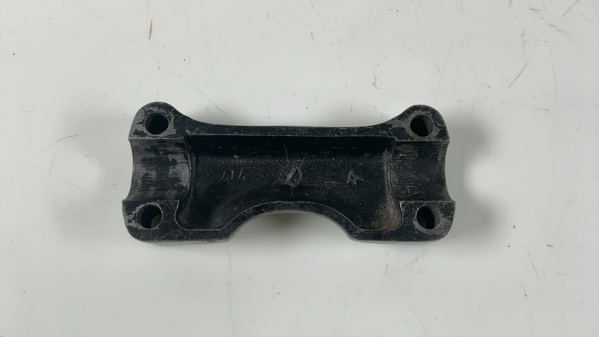 Suzuki GSX1100 GS1100E 1100 CC Handlebar Top Clamp 1980-1986 OEM 56211-49200-291 - Image 7