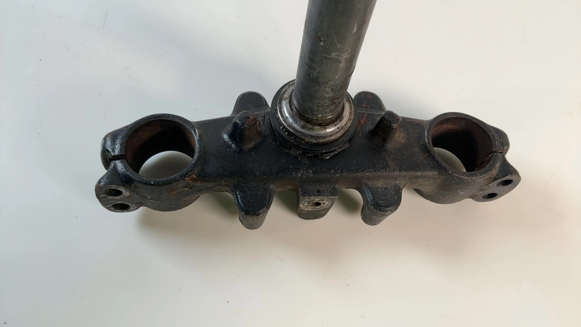 Honda MTX200R MD07 200cc Lower Fork Bridge Yoke 1983-1985 OEM 53200-KE1-760ZA - Image 5