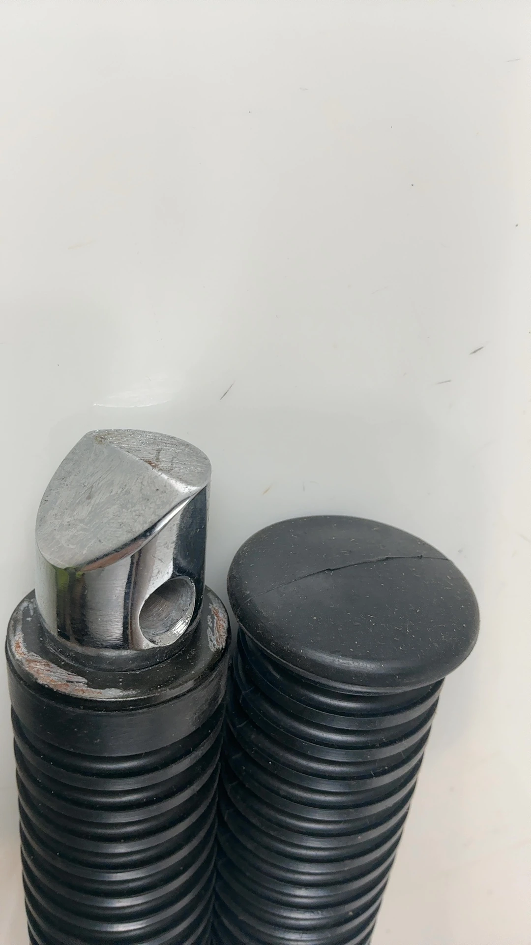 Kawasaki Vulcan 800 VN800B 800cc Passenger Foot Pegs 1995-2006 OEM 34028-1219 - Image 8