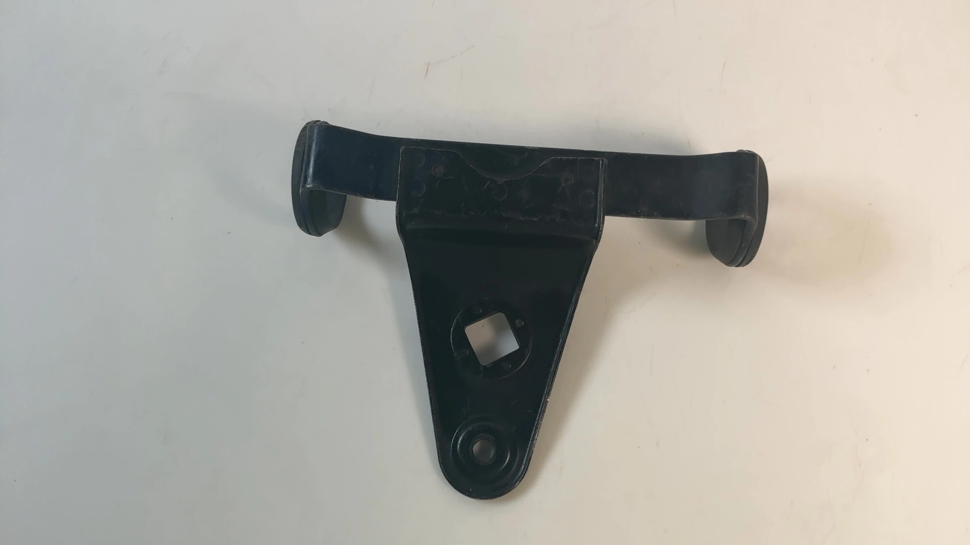 Suzuki GS850G GS850 850cc Headlight Bracket Left 1979-1981 OEM 51540-45100-291 - Image 2