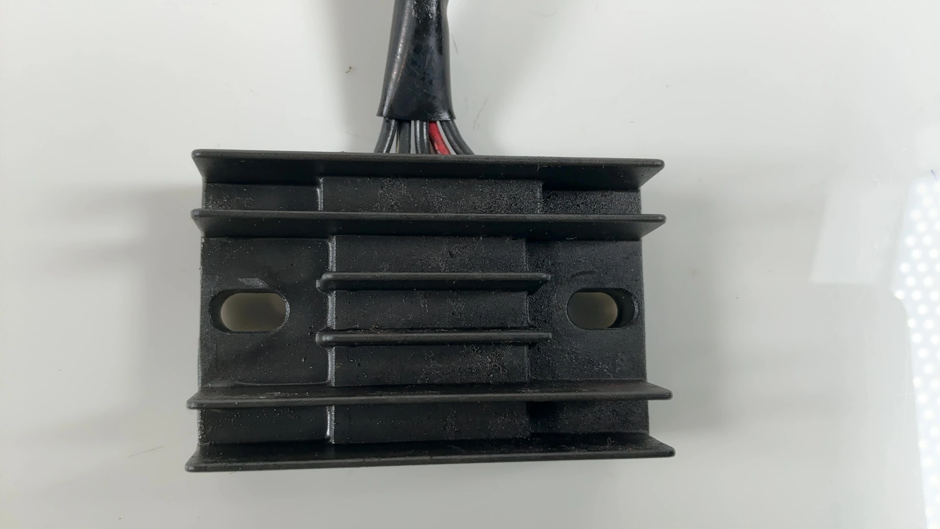 Suzuki GZ125 Marauder 125 Rectifier Regulator 1998-2007 OEM 32800-29B00 - Image 6
