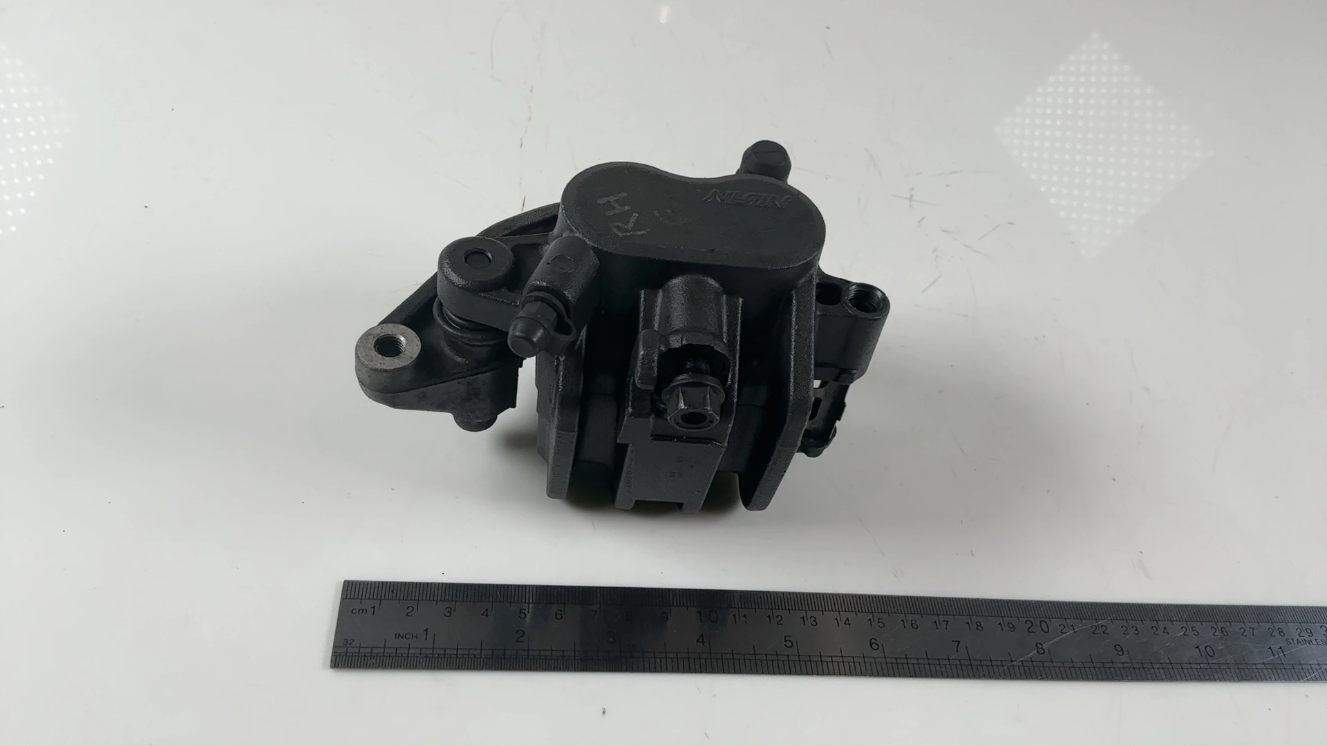Honda CB750 Nighthawk 750 Front Right Brake Caliper 1991-2003 OEM 45250-MW3-671 - Image 5