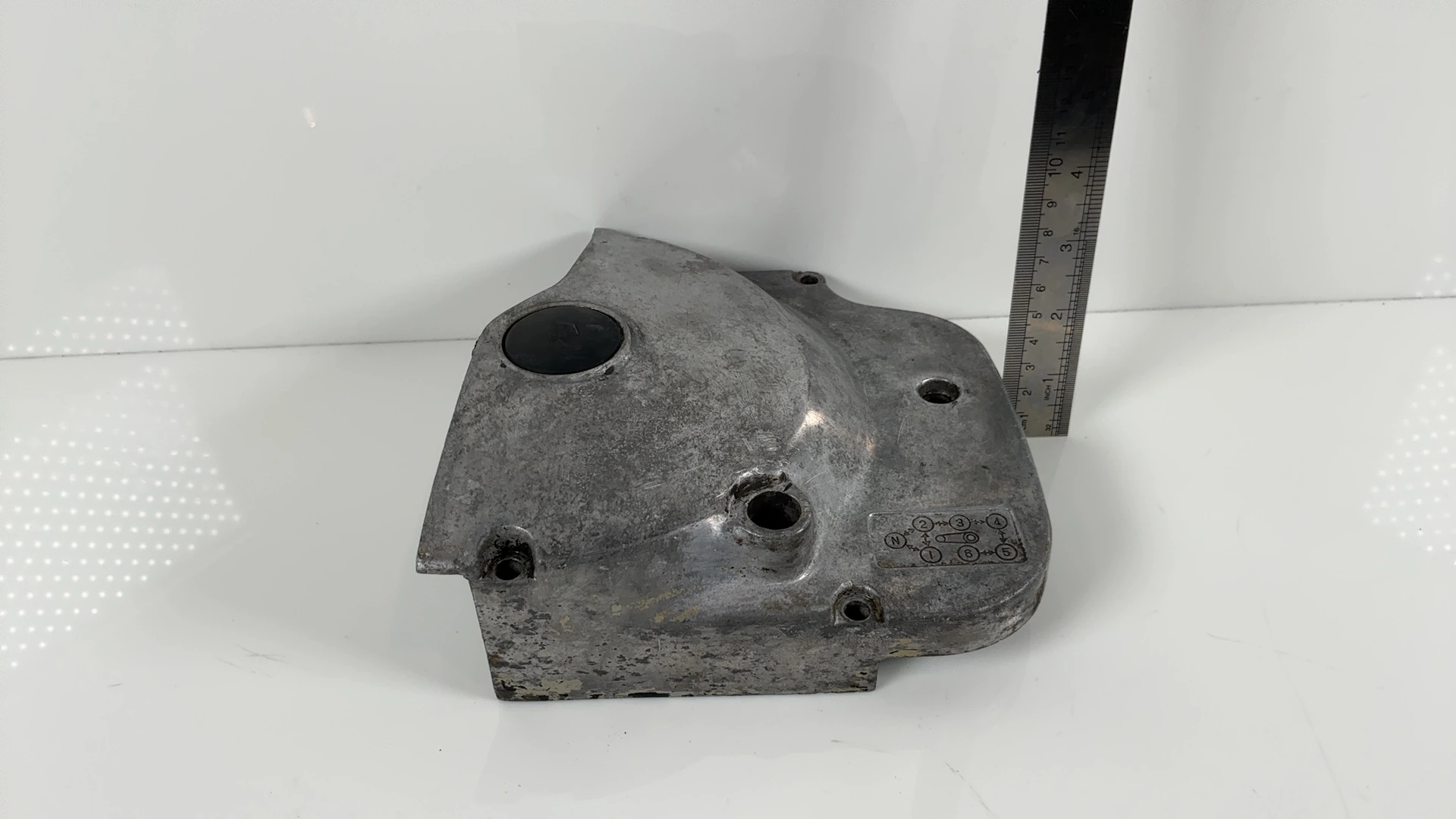 Suzuki GSX250E GSX250 250cc Left Engine Sprocket Cover 1980-1982 OEM 11361-11402 - Image 4