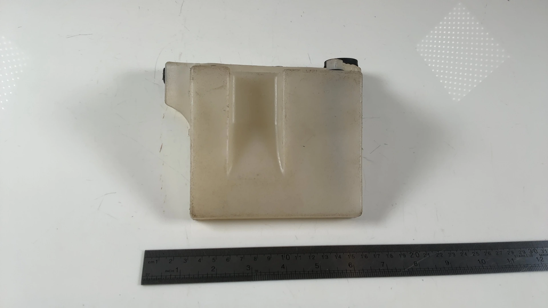 Triumph Trident 900 T300 900cc Coolant Reservoir Tank 1991-98 OEM 2100117-T0301 - Image 5