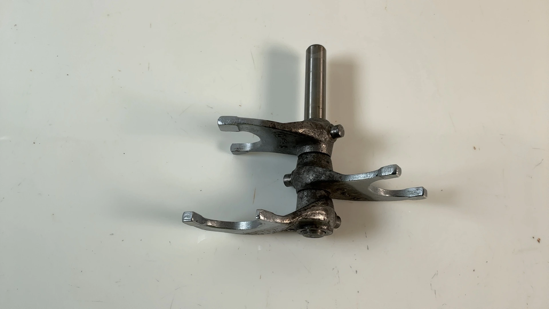Honda CG125 CG 125 125cc Gear Shift Selector Forks 1976-2008 OEM 24211-107-000 - Image 3